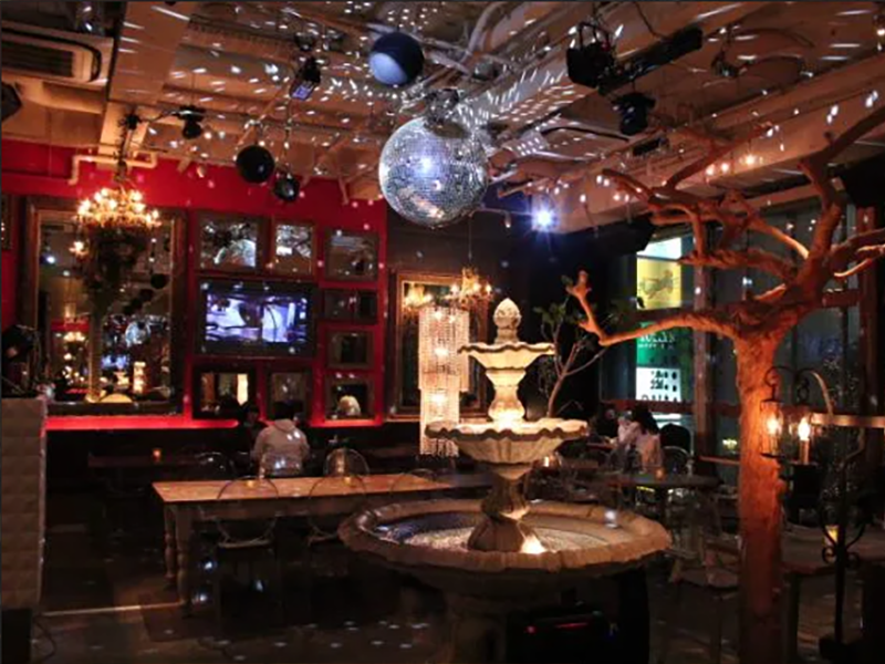 高輪バール・デルソーレ