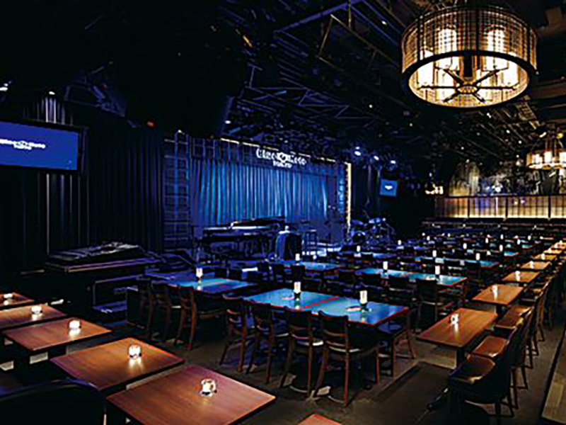 高輪バール・デルソーレ