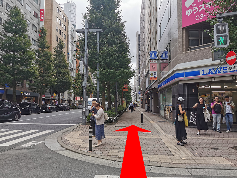 「ローソンH 西新宿店」