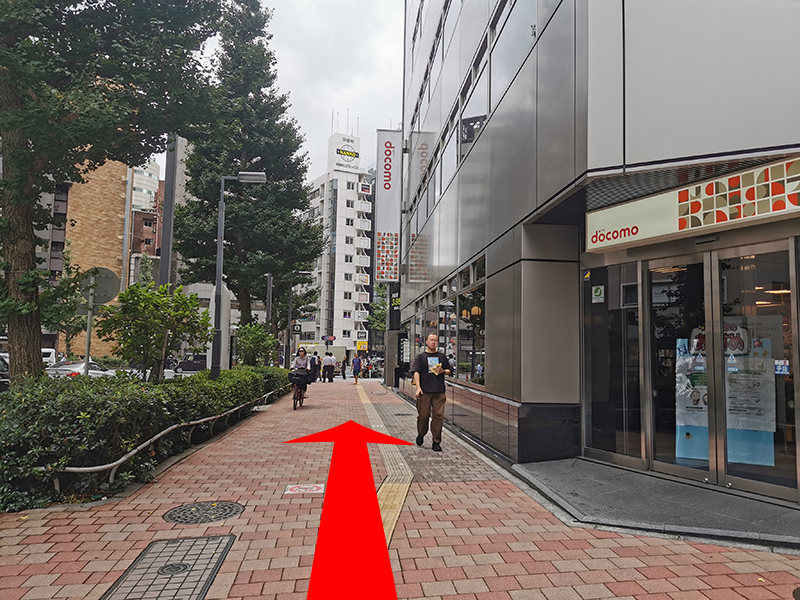 「ドコモショップ新宿西口店」