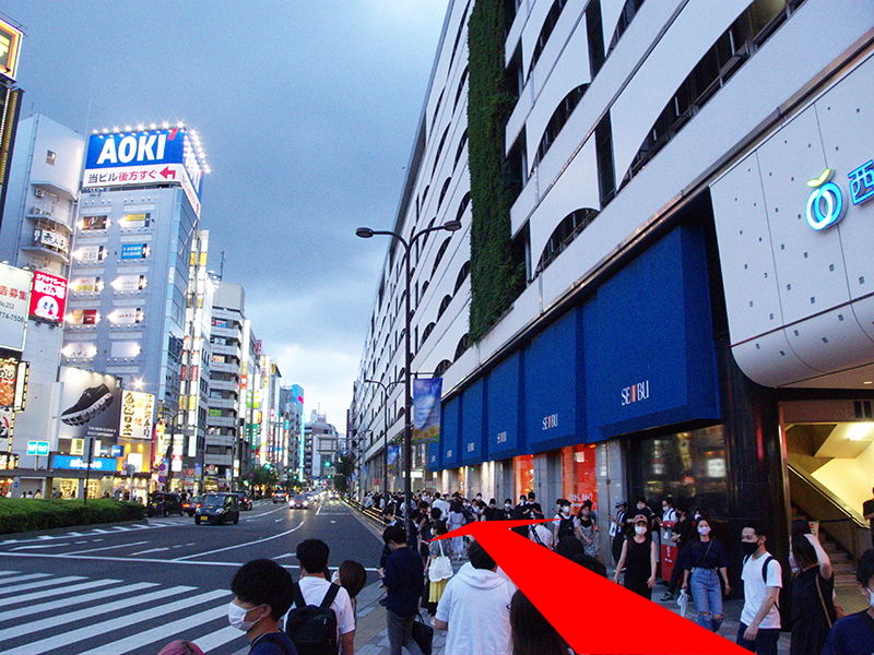 JR池袋駅(東口)から