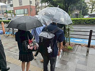 尾行の練習